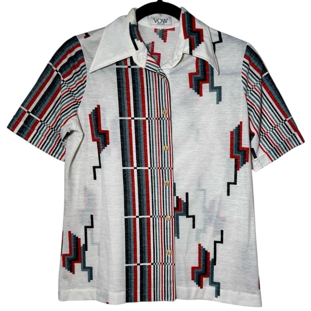 Vintage 70s VOW Aztec Red White Blue Short Sleeve Button Down Collared Shirt Med